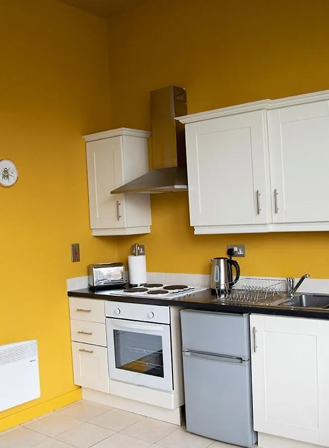 Cosy Stays Redcar 0*,